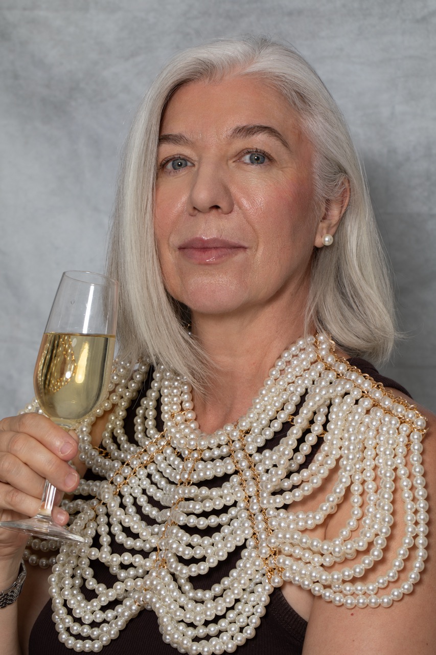 Modèle senior maquillée par les élèves ATMA