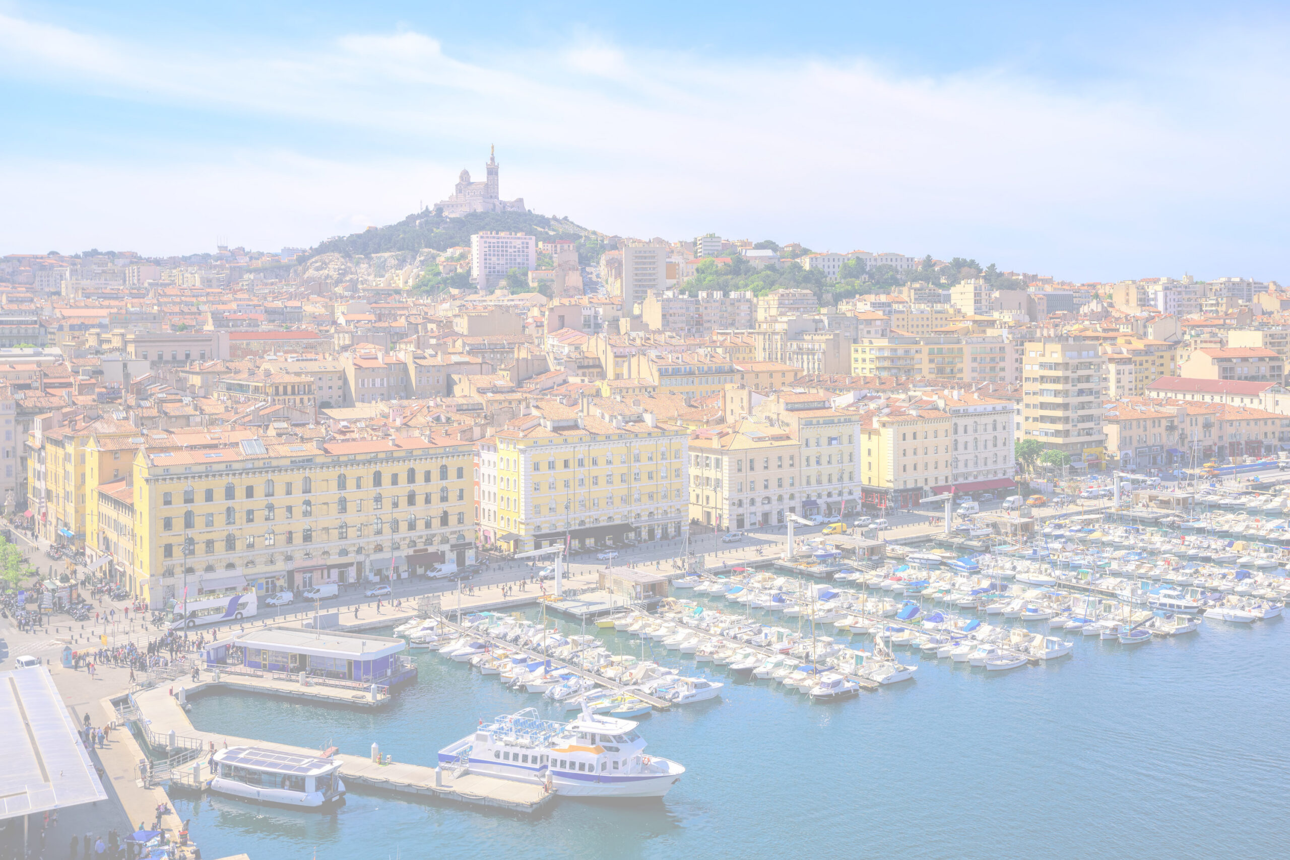 Vue du Vieux-Port de Marseille et de Notre-Dame de la Garde